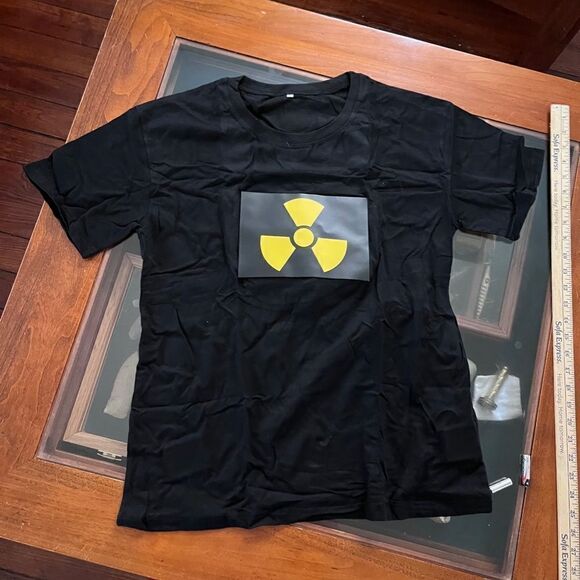 NEW UNISEX Sound Activated LED T-Shirt Light Up Flashing T-Shirt BIO HAZARD XL - Picture 11 of 12